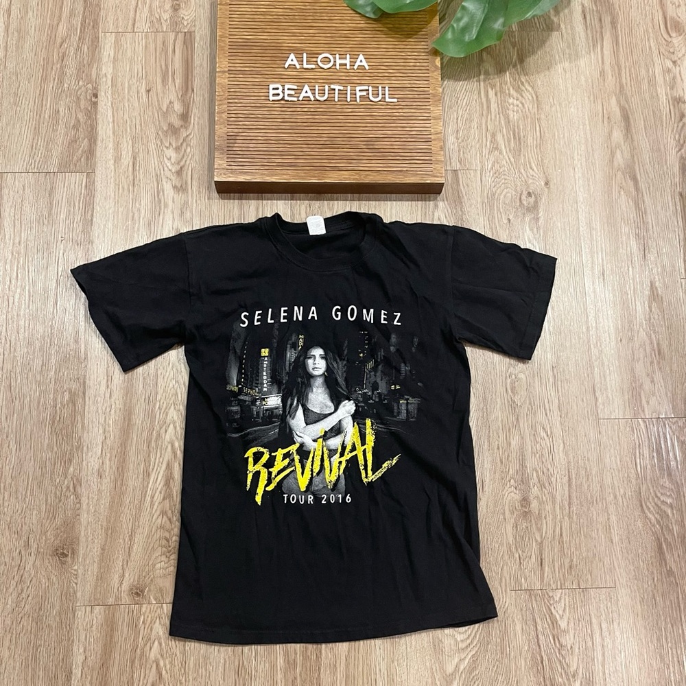 Selena Gomez 2016 Revival Tour Tee